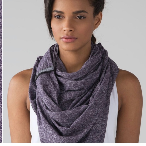 Lululemon Vinyasa Scarf (Rulu)
Heathered Black Grape
O/S excellent condition - Picture 7 of 8